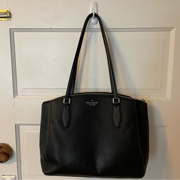 kate spade Handbags - Black Kate Spade Monet Tote